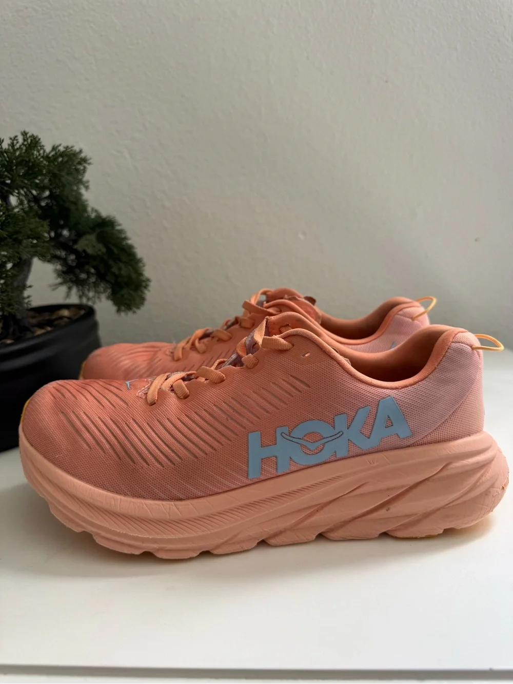Hoka Rincon 3 Women size 7.5 Coral Peach Athletic Shoes with Light Blue Logo